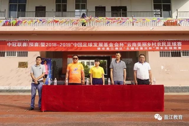 斯科特：伊劳拉的风格和克洛普早期的利物浦很像，他非常信任我
